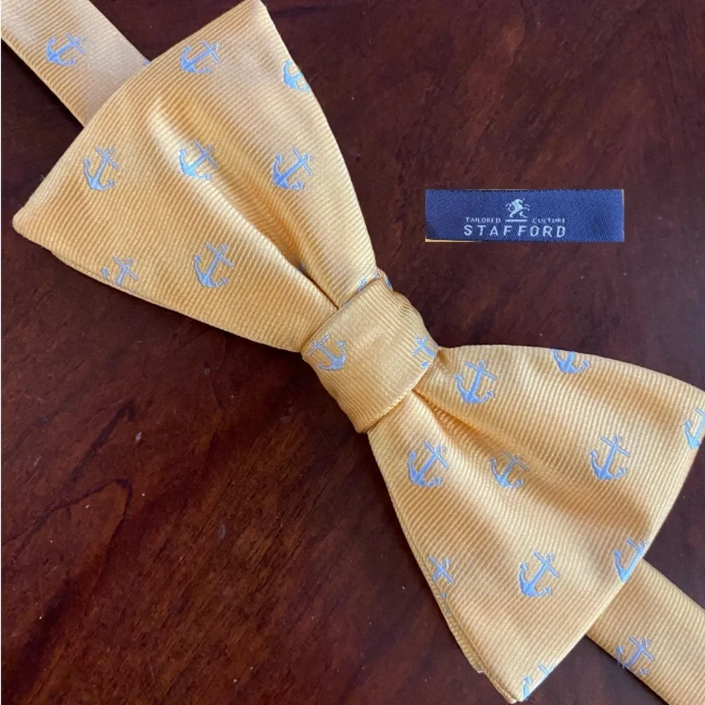 Stafford Nautical Anchor Pre-tied Yellow Bow Tie Neck Tie